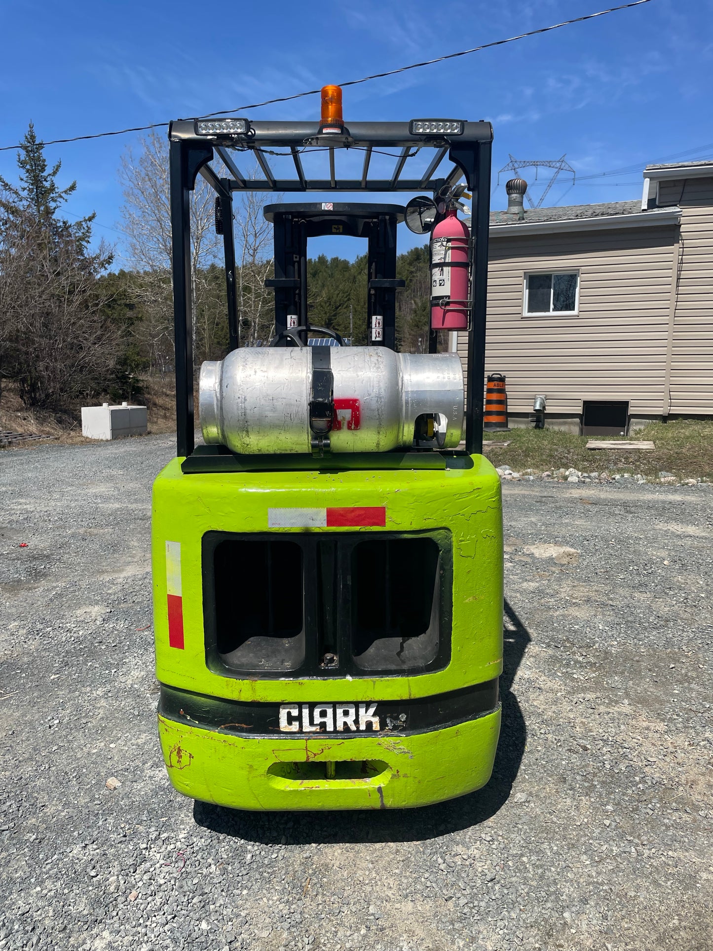 Clark CGC30 β 6,000 lb. LPG Forklift (3-Stage Mast, 48β Forks)