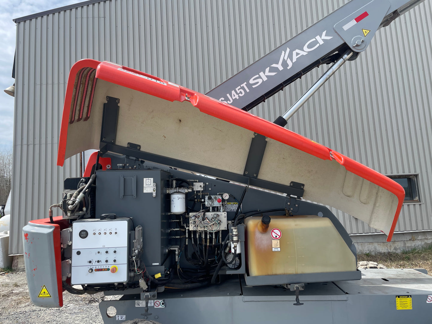Skyjack SJ45 – 4WD Diesel Boom Lift with 660 lb Capacity & Telematics Ready